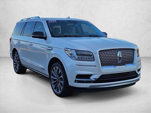 2018 Lincoln Navigator Select