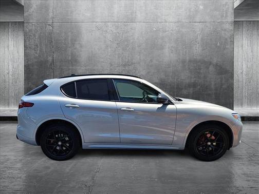 2020 Alfa Romeo Stelvio Ti Sport