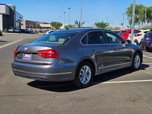 2016 Volkswagen Passat 1.8T S