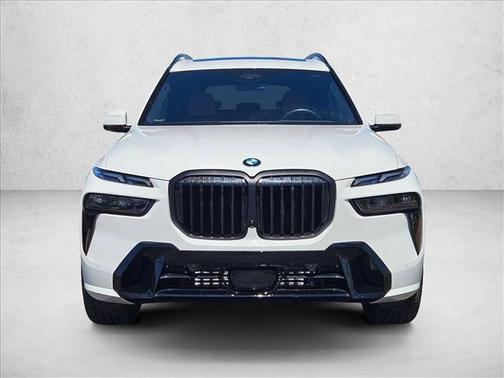 Alpine White 2024 BMW X7 xDrive40i