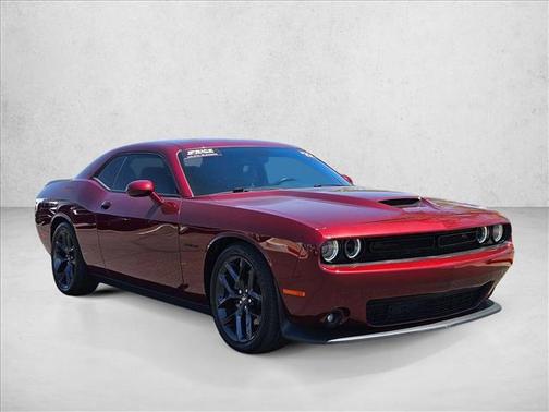 Octane Red Pearlcoat 2022 Dodge Challenger R/T