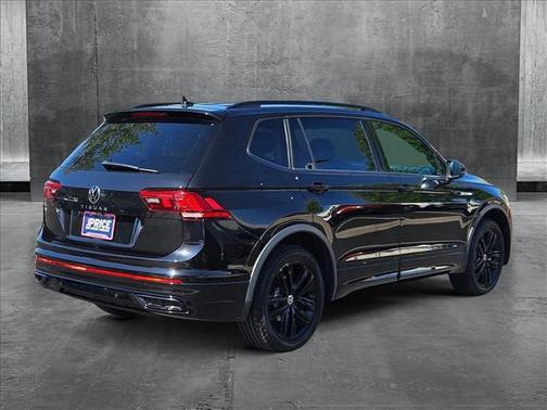 2022 Volkswagen Tiguan 2.0T SE R-Line Black