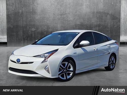 2018 Toyota Prius Three Touring