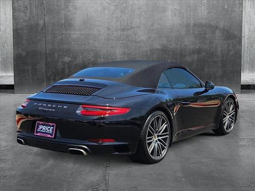 2019 Porsche 911 Carrera