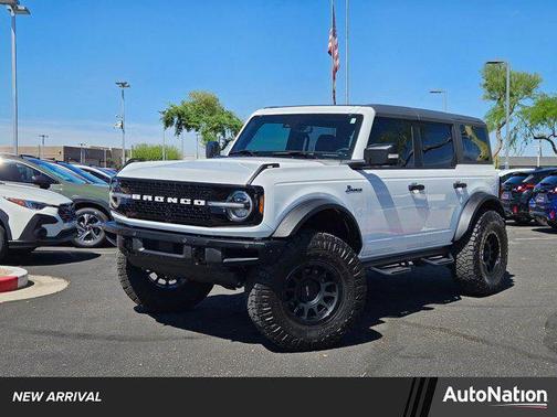 Oxford White 2024 Ford Bronco Wildtrak