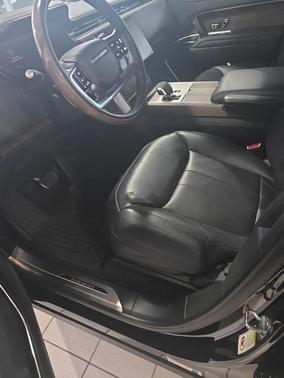 Santorini Black 2025 Land Rover Range Rover AUTOBIOGRAPHY