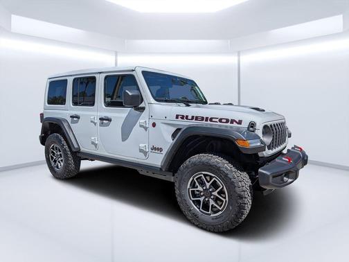 Bright White Clearcoat 2026 Jeep Wrangler Rubicon