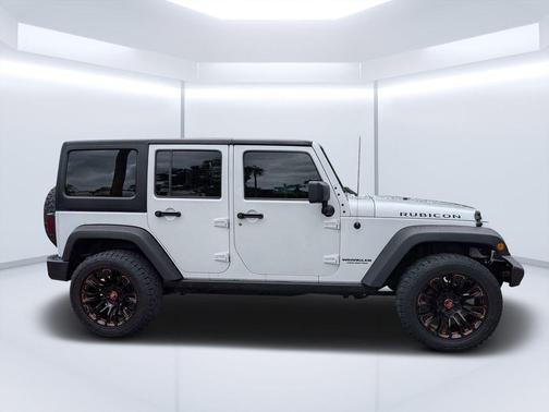 Bright White Clearcoat 2016 Jeep Wrangler Unlimited Rubicon