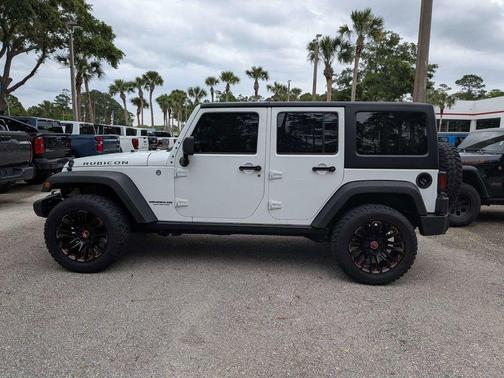 Bright White Clearcoat 2016 Jeep Wrangler Unlimited Rubicon