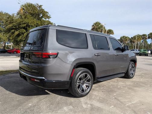 2022 Jeep Wagoneer Series III