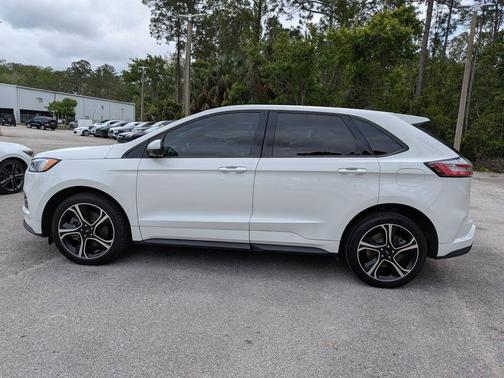 White 2021 Ford Edge ST