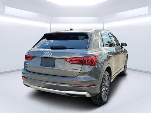 2022 Audi Q3 40 Premium