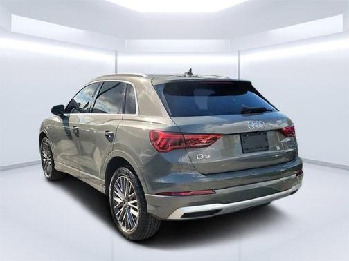 2022 Audi Q3 40 Premium