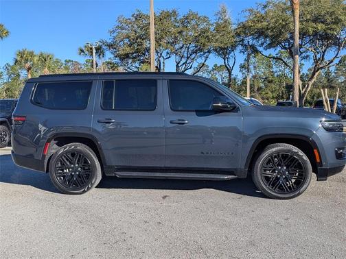 2023 Jeep Wagoneer Series II