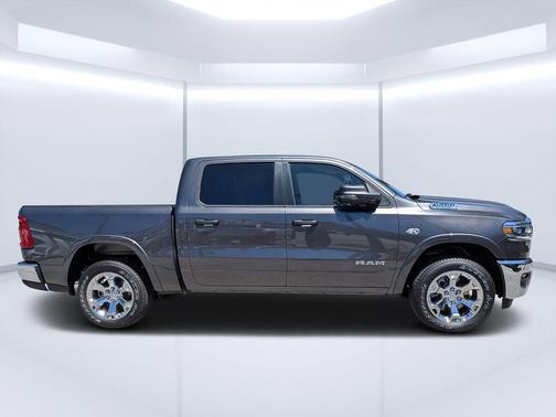 Granite Crystal Clearcoat Metallic 2026 RAM 1500 Big Horn/Lone Star