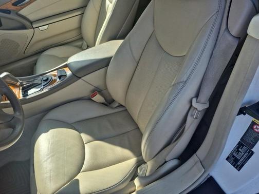2005 Mercedes-Benz SL-Class 