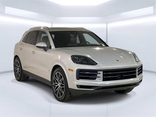 2024 Porsche Cayenne Base