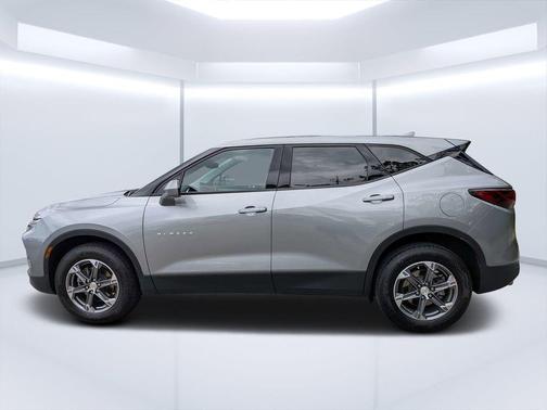 Sterling Gray Metallic 2023 Chevrolet Blazer 2LT