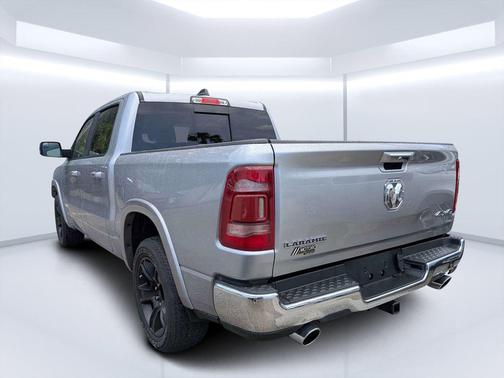 Billet Silver Metallic Clearcoat 2022 RAM 1500 Laramie