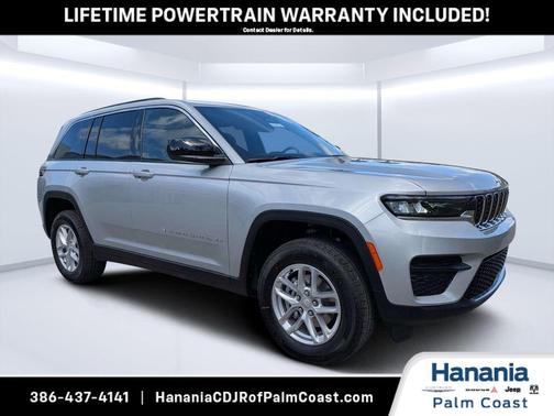 Silver Zynith 2026 Jeep Grand Cherokee Laredo