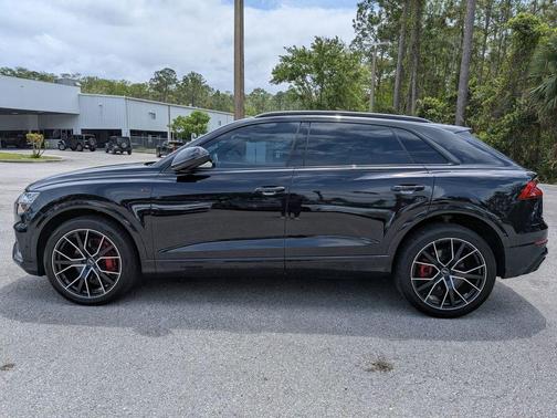 2021 Audi Q8 55 Premium Plus