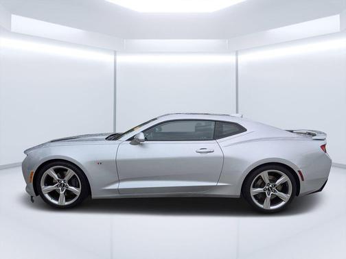 Silver Ice Metallic 2018 Chevrolet Camaro 2SS