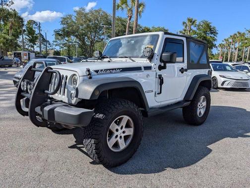 Bright White Clearcoat 2017 Jeep Wrangler Sport