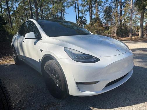 2021 Tesla Model Y Standard Range