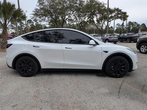 2021 Tesla Model Y Standard Range
