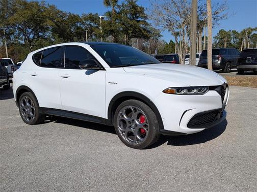 2024 Alfa Romeo Tonale Veloce