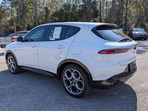 2024 Alfa Romeo Tonale Veloce