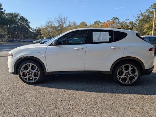 2024 Alfa Romeo Tonale Veloce