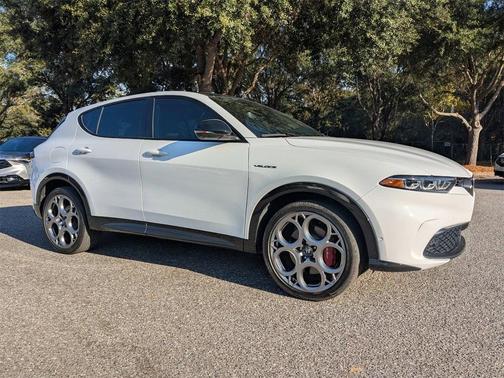 2024 Alfa Romeo Tonale Veloce