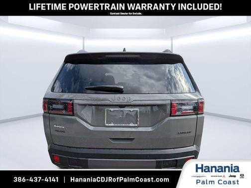 Sting Gray Clearcoat 2026 Jeep Cherokee LAREDO/LIMITED