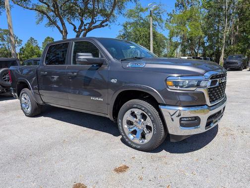Granite Crystal Clearcoat Metallic 2026 RAM 1500 Big Horn/Lone Star