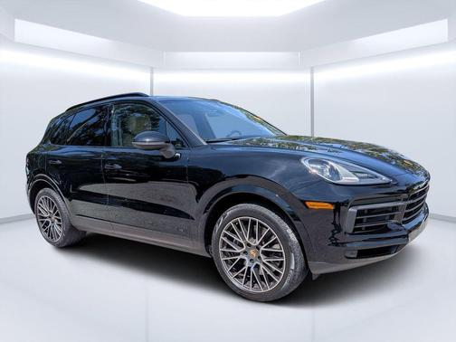 Black 2022 Porsche Cayenne Platinum Edition