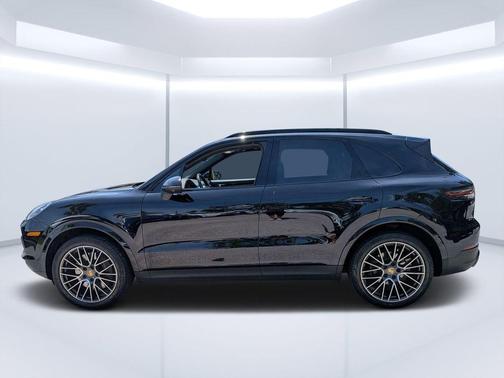 Black 2022 Porsche Cayenne Platinum Edition