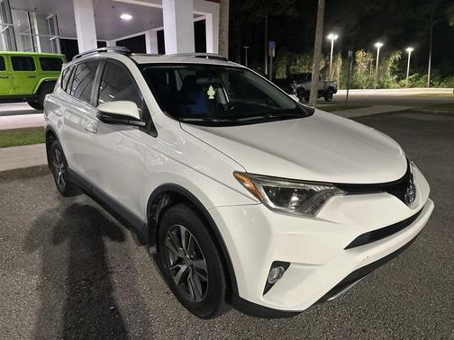 2016 Toyota RAV4 XLE