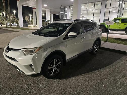 2016 Toyota RAV4 XLE