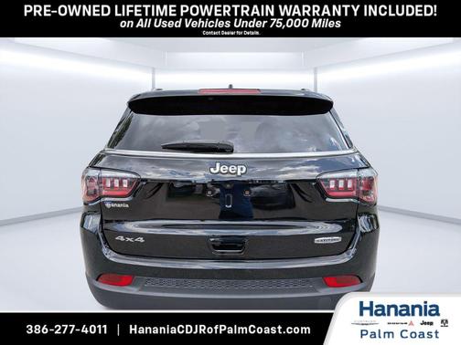 Diamond Black 2025 Jeep Compass Latitude