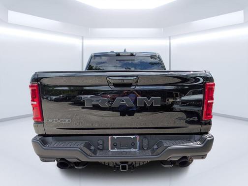 Diamond Black 2026 RAM 1500 RHO