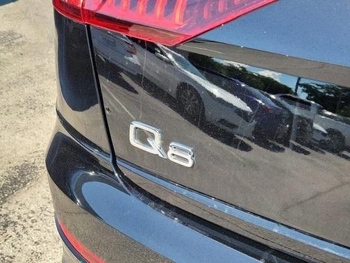 2021 Audi Q8 55 Premium