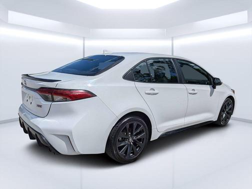 Ice 2024 Toyota Corolla XSE