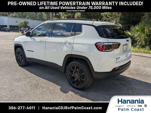 Bright White Clearcoat 2026 Jeep Compass Latitude