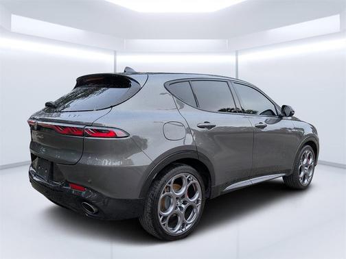 2024 Alfa Romeo Tonale Veloce