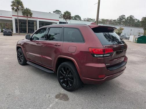 2018 Jeep Grand Cherokee Altitude