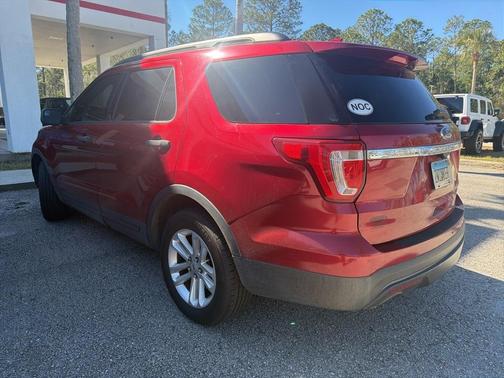 2017 Ford Explorer Base