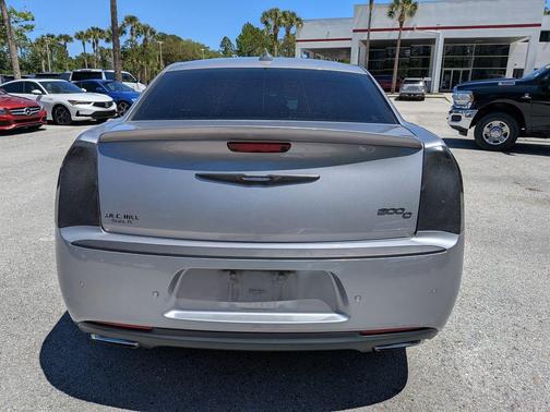 2015 Chrysler 300C Base