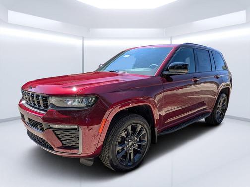 Velvet Red Pearlcoat 2026 Jeep Grand Cherokee Limited