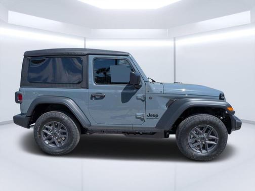 Anvil Clearcoat 2026 Jeep Wrangler Sport